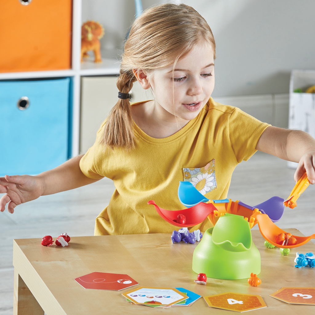 Balancing Bees Fine Motor Sorting Set