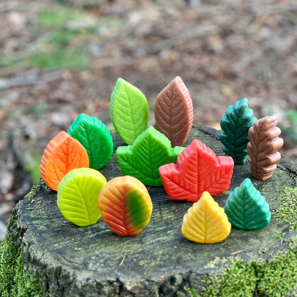 Leaves Sensory Play Stones Set of 12