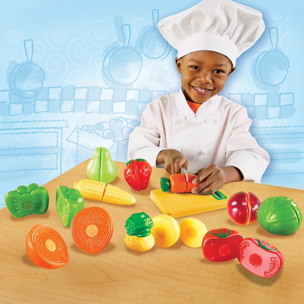 Pretend & Play® Sliceable Fruits & Veggies