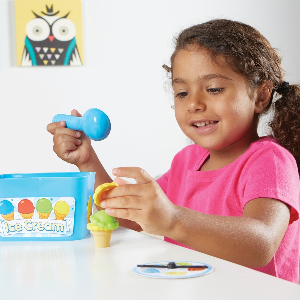 Smart Scoops™ Math Activity Set