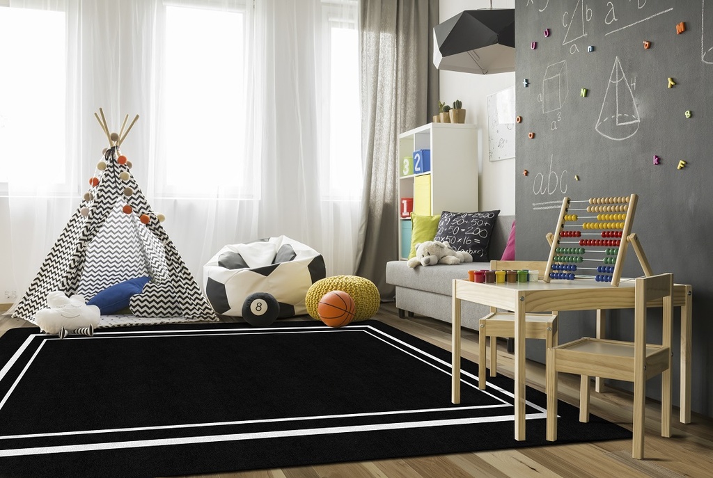 Simply Stylish Black & White Border 5' X 7'6" Rectangle Carpet