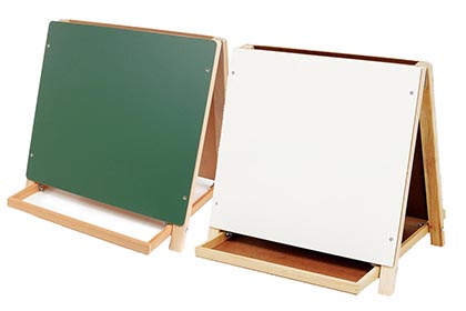 Dual Surface Table Top Easel, 18.5" x 18"