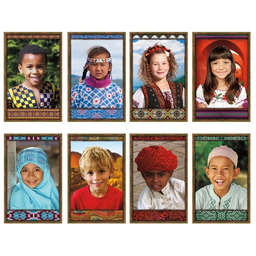 [3031 NS] All Kinds of Kids: International Bulletin Board Set